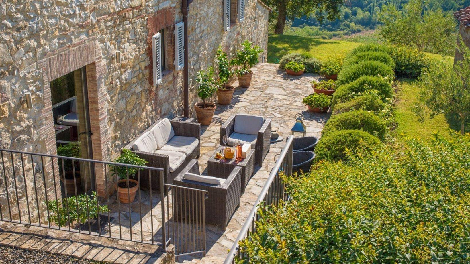 3 secluded Italian villas