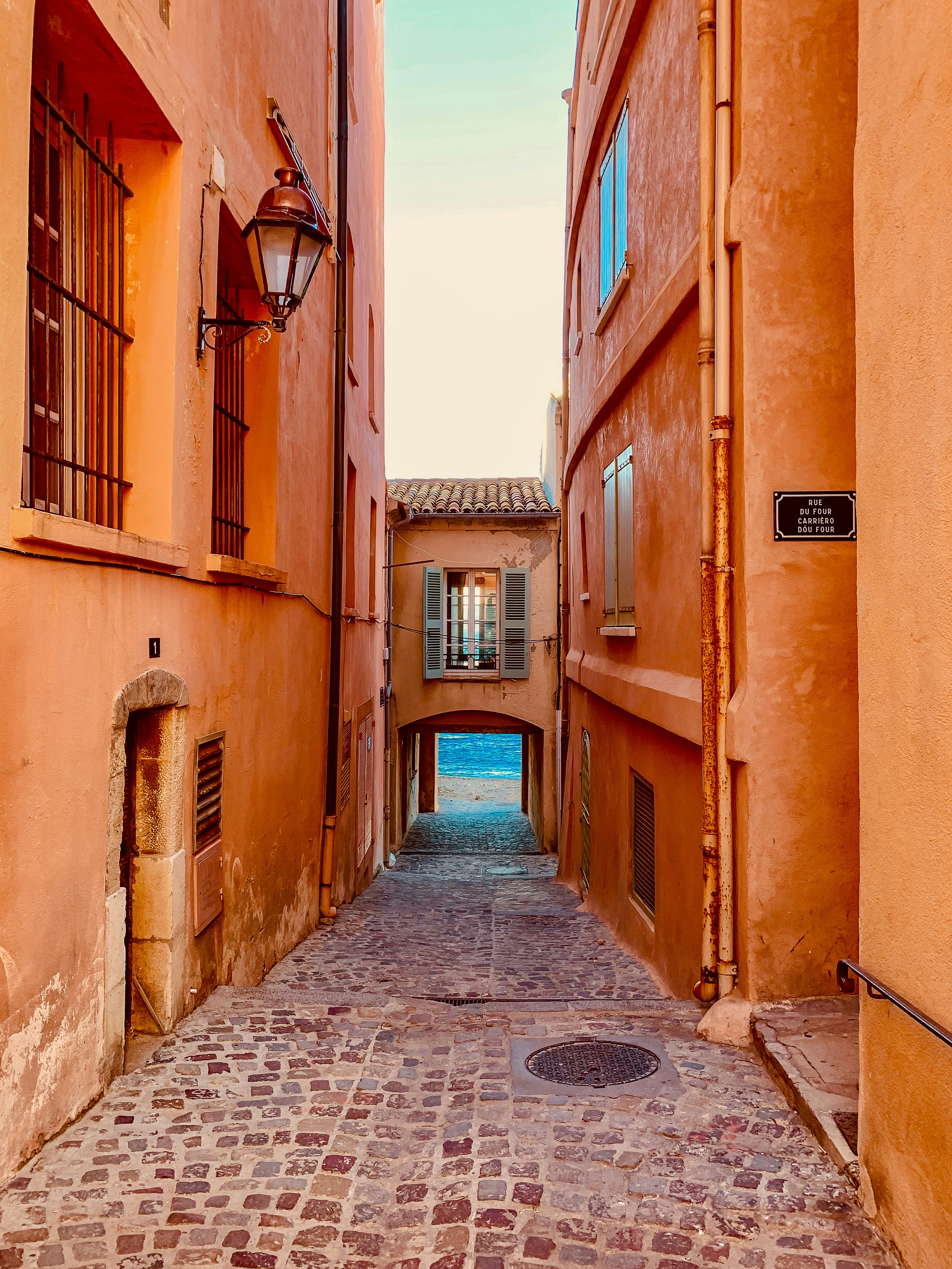 5 villas ideally located for Les Voiles de Saint-Tropez